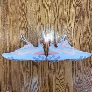 Nike react women’s Size 9